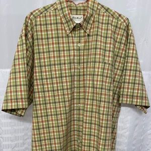Eddie Bauer  Green/Red Short sleeve mens button DWN Dbl Breasted Pockets XL